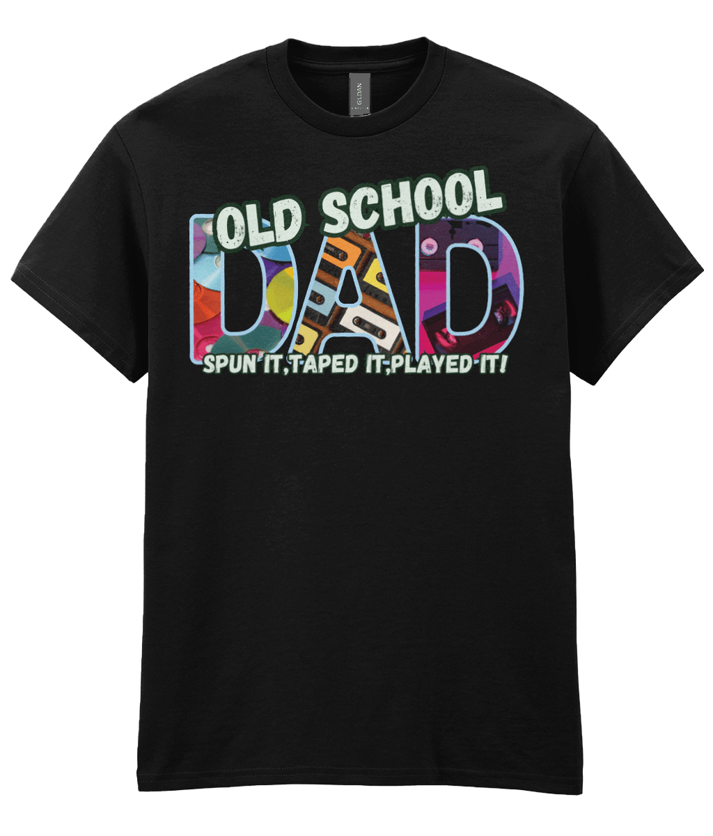Fro“Black T‑shirt with colourful 90s‑style ‘Old School Dad’ design featuring CDs, cassette tapes and VHS graphics.”
nt 
