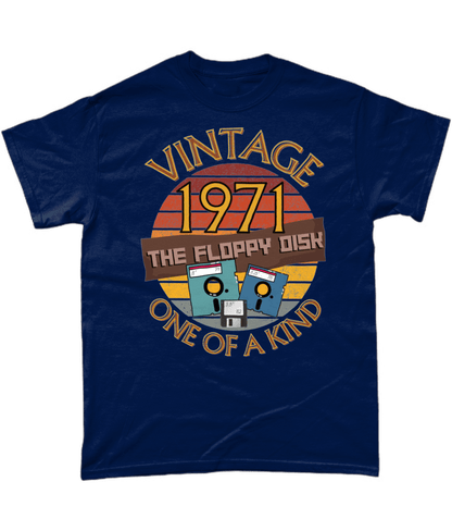 Navy T-Shirt with the words vintage,1971,the floppy disk ,one of a kind, 3 different types of floppy disk,8,5.25,3.5 inch